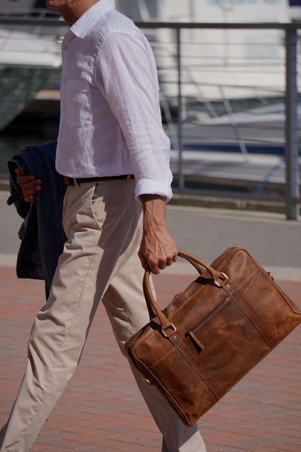 Men’s lap bag